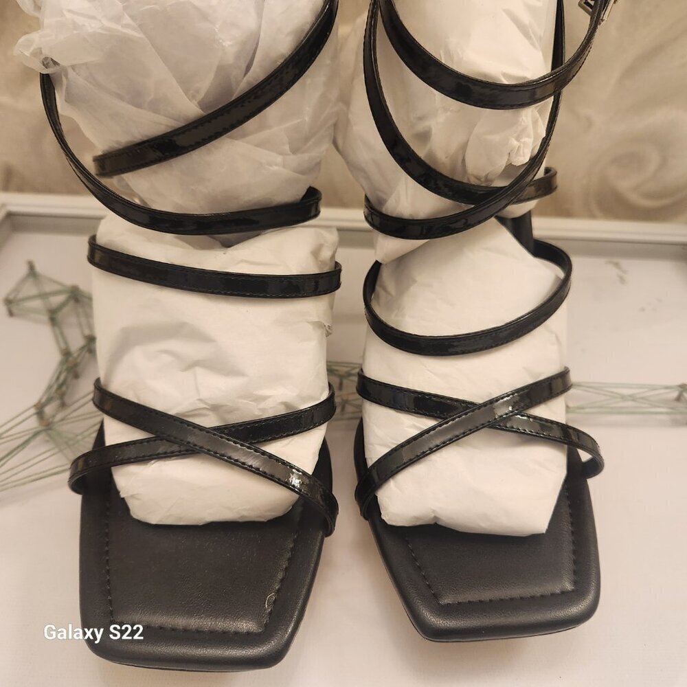 Michael Kors "Imani" Heeled Sandals. Black. NIB. Size Various - Picture 8 of 12